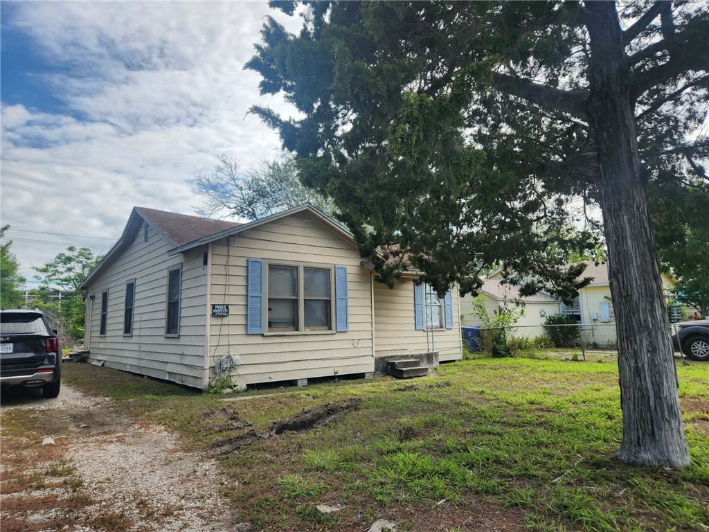 5014 Williams Drive Corpus Christi TX 78411