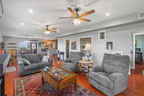 623 Nakishwana Circle Sandia TX 78383