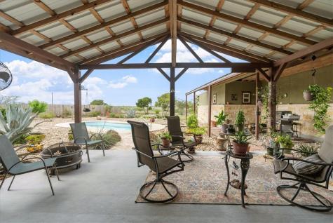623 Nakishwana Circle Sandia TX 78383