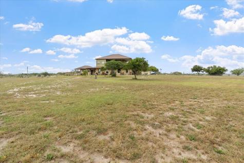 623 Nakishwana Circle Sandia TX 78383