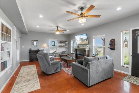 623 Nakishwana Circle Sandia TX 78383