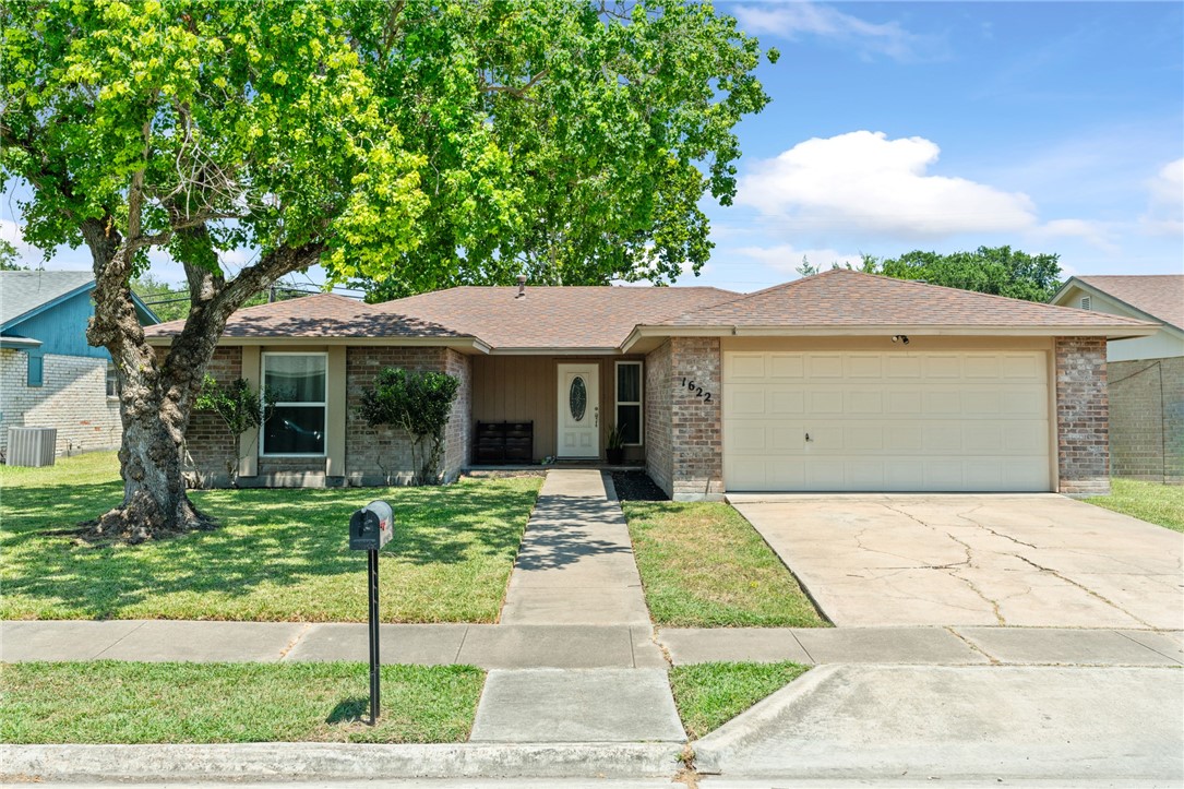 1622 Cheyenne Street Portland TX 78374