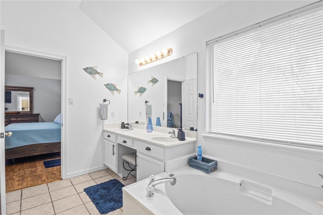 4801 Lake Livingston Drive Corpus Christi TX 78413