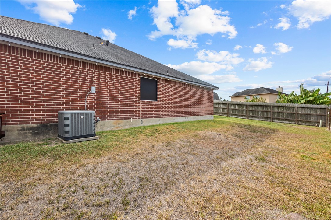 4801 Lake Livingston Drive Corpus Christi TX 78413