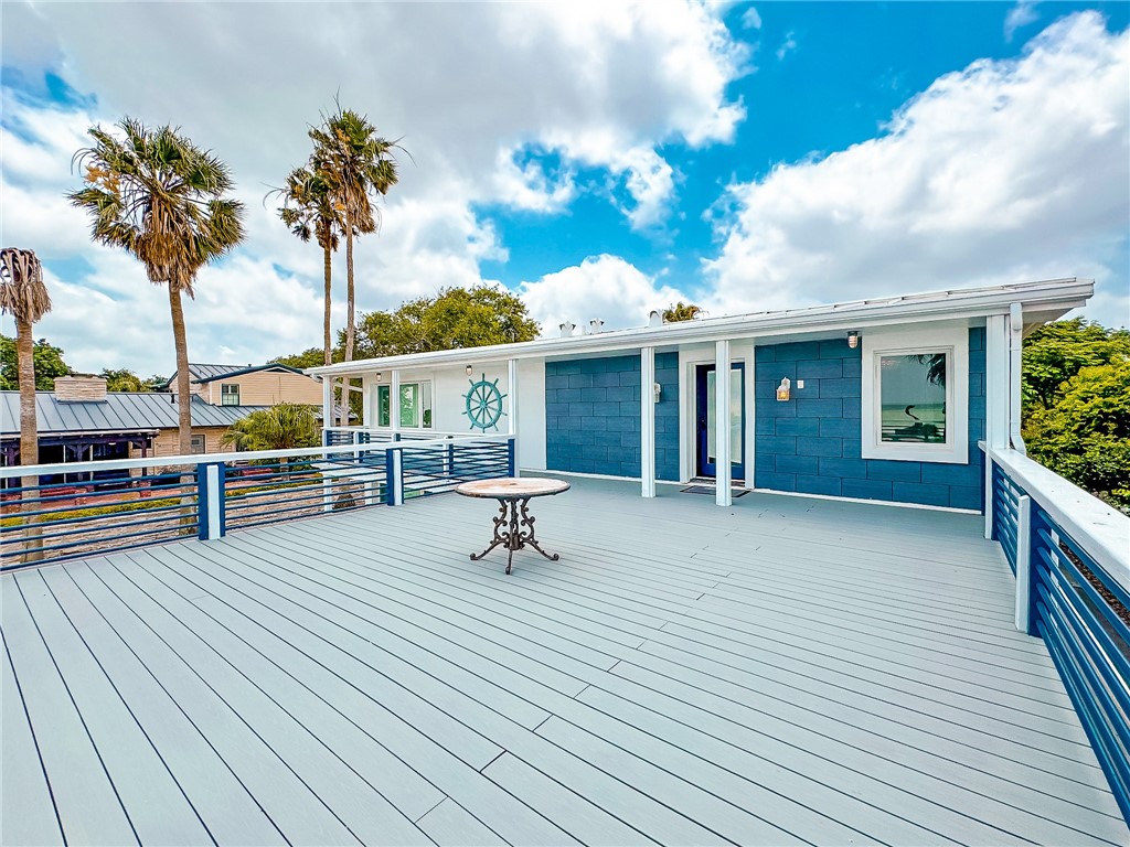 2925 Ocean Drive Corpus Christi TX 78404