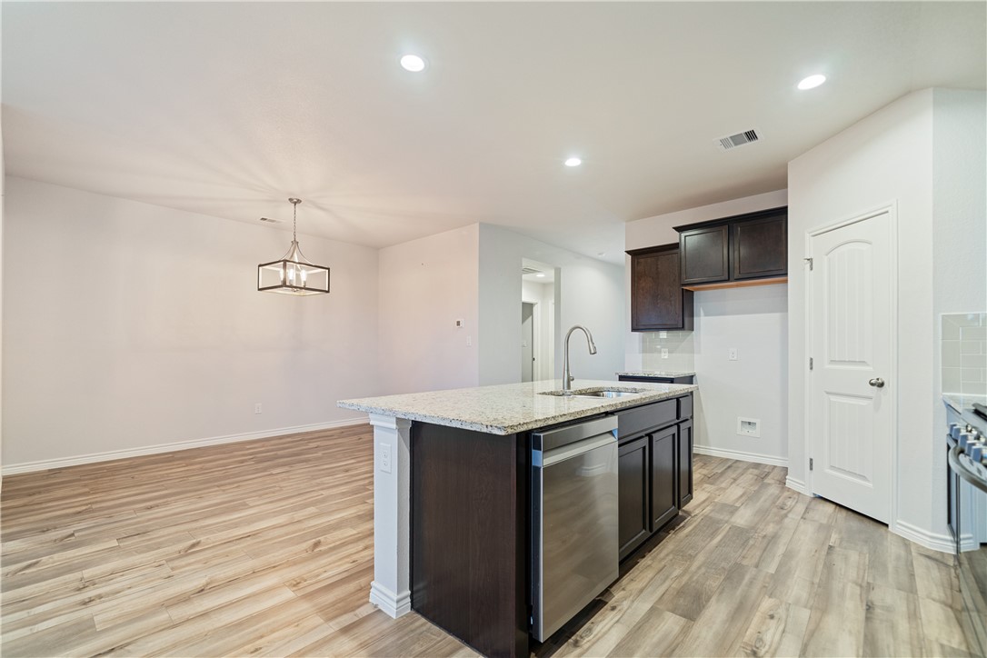 1337 Alexandra Park Corpus Christi TX 78415