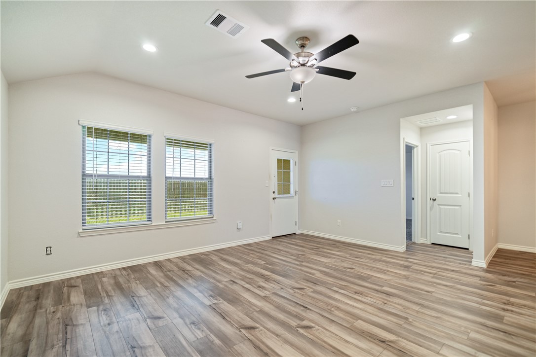 1337 Alexandra Park Corpus Christi TX 78415