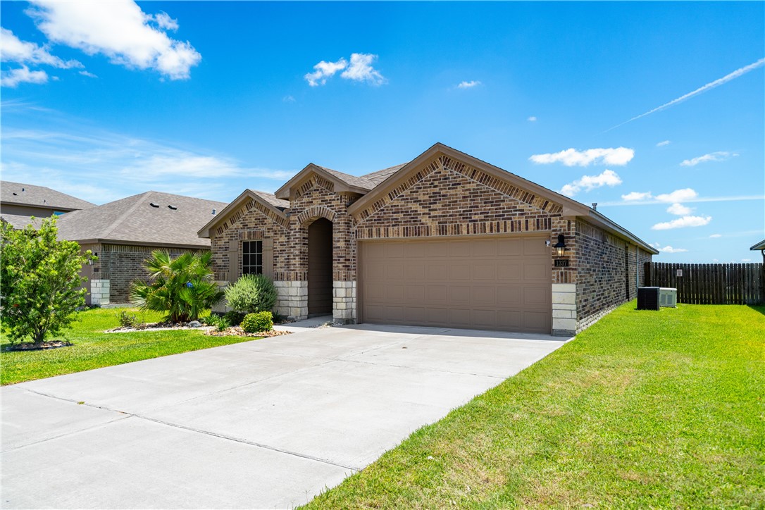1337 Alexandra Park Corpus Christi TX 78415