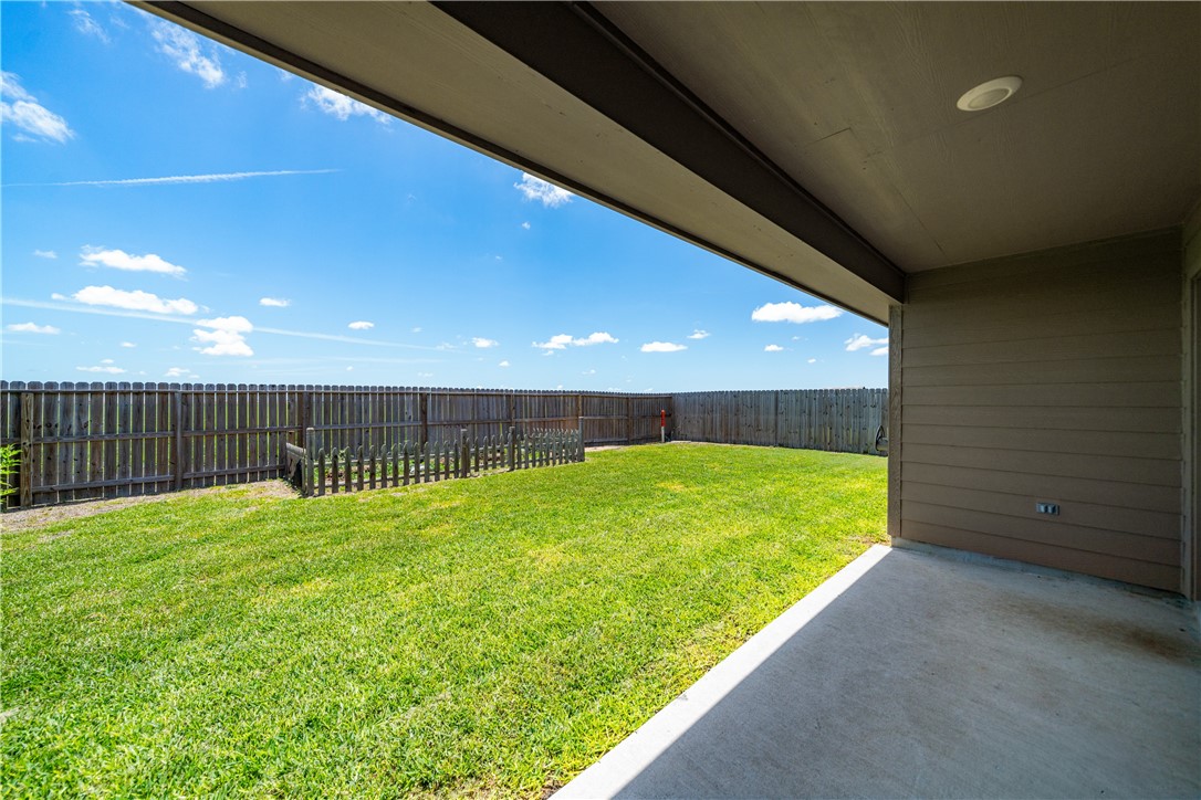 1337 Alexandra Park Corpus Christi TX 78415