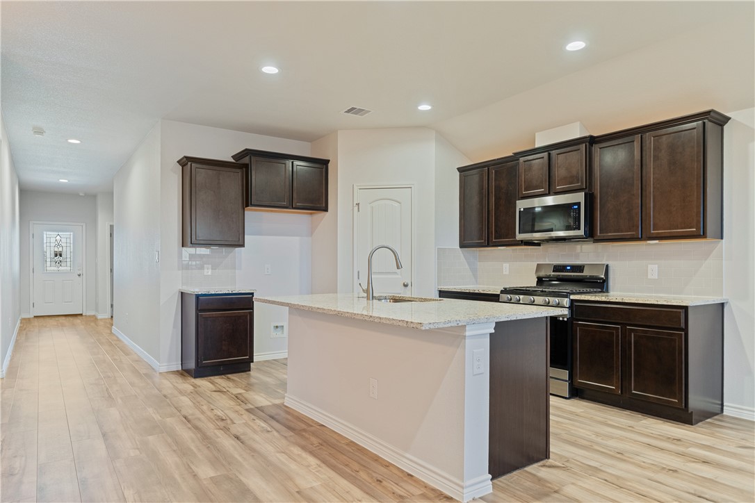 1337 Alexandra Park Corpus Christi TX 78415