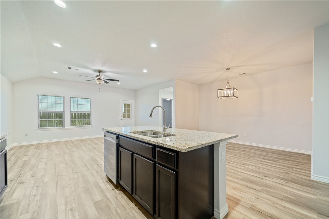 1337 Alexandra Park Corpus Christi TX 78415