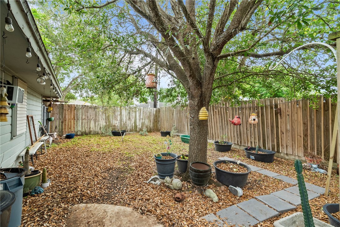 517 Catalina Place Corpus Christi TX 78411