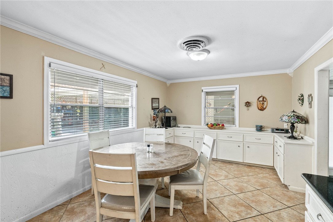 517 Catalina Place Corpus Christi TX 78411
