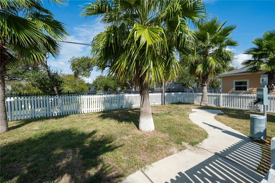 153 Oasis Circle Rockport TX 78382