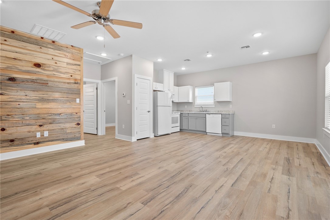 153 Oasis Circle Rockport TX 78382