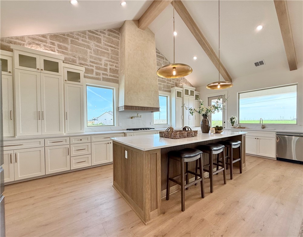 1525 Dancing Elk Drive Corpus Christi TX 78415