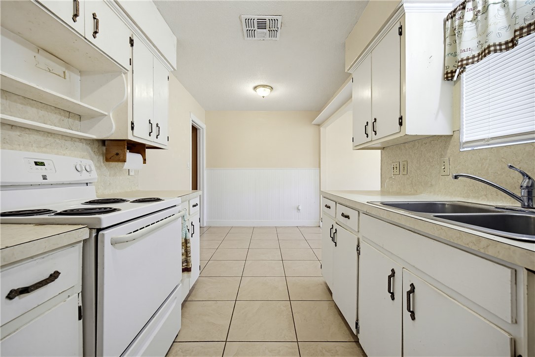 2122 Sentinel Drive Corpus Christi TX 78418
