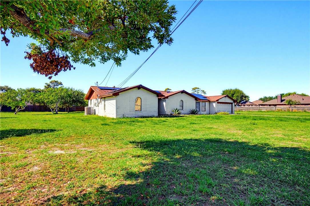 2122 Sentinel Drive Corpus Christi TX 78418
