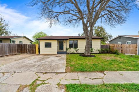 1022 Whitaker Drive Corpus Christi TX 78412