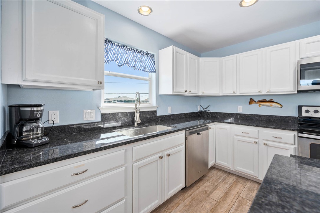 646 Copano Ridge Road Rockport TX 78382
