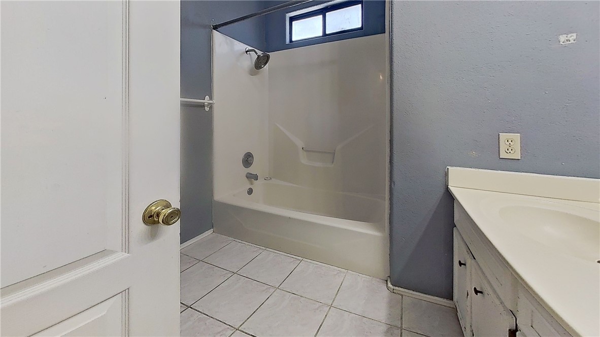 4501 Silver Hollow Drive Corpus Christi TX 78413