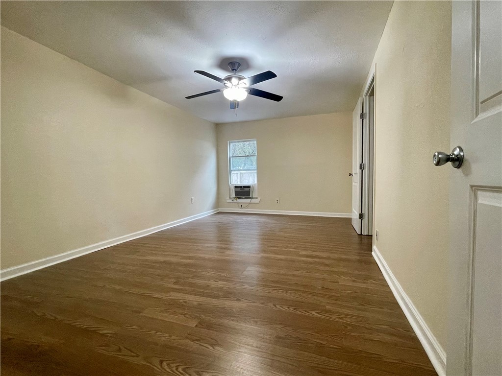 3030 Waldron Corpus Christi TX 78418