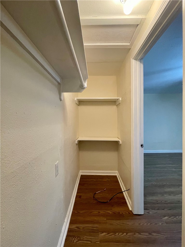 3030 Waldron Corpus Christi TX 78418