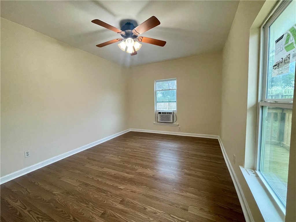 3030 Waldron Corpus Christi TX 78418