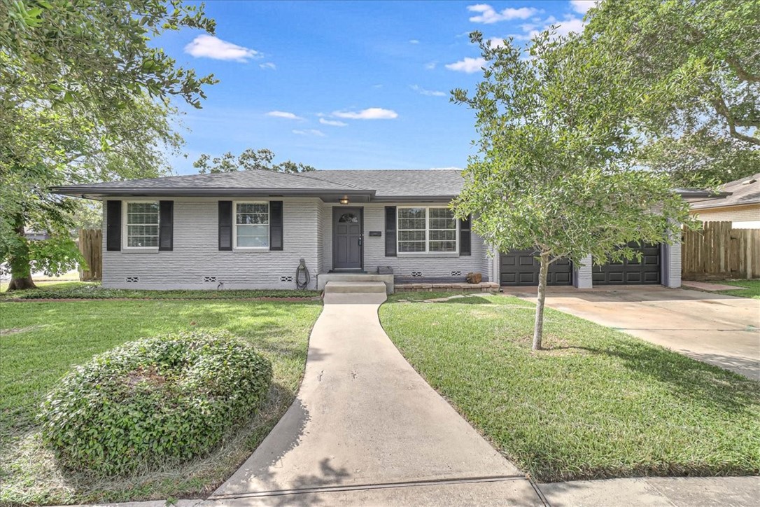 501 Delaine Drive Corpus Christi TX 78411