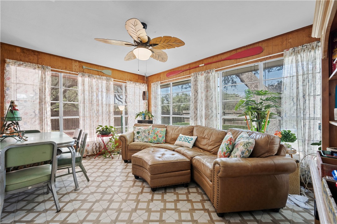 843 Pine Avenue Rockport TX 78382