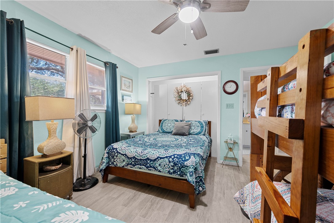 843 Pine Avenue Rockport TX 78382