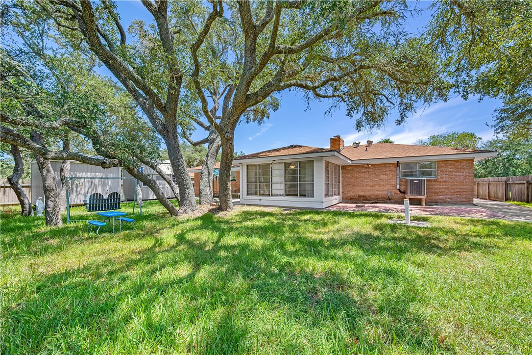 843 Pine Avenue Rockport TX 78382