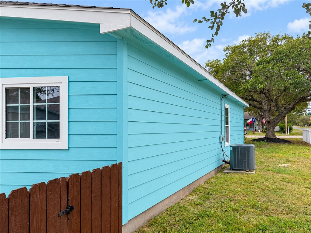 134 Treasure Street Rockport TX 78382