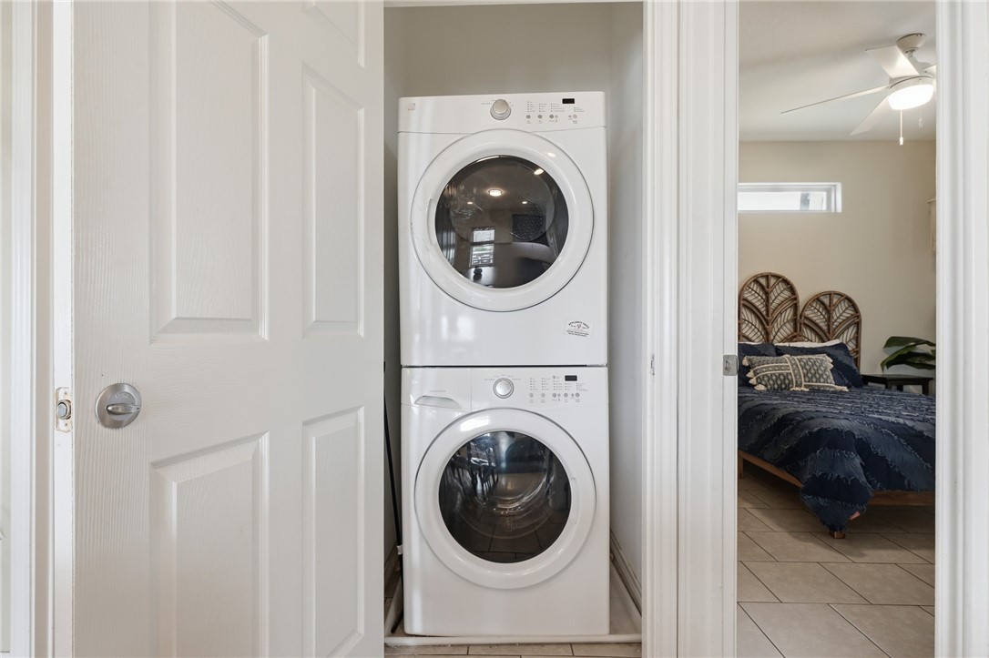 1306 S Magnolia Street Rockport TX 78382