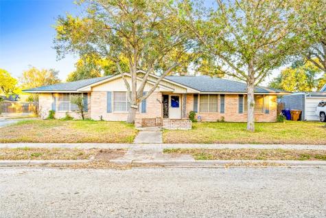 6946 Aswan Drive Corpus Christi TX 78412