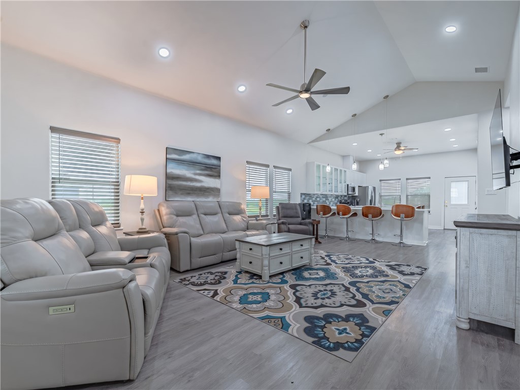 11 & 12 Bayview Loop Rockport TX 78382