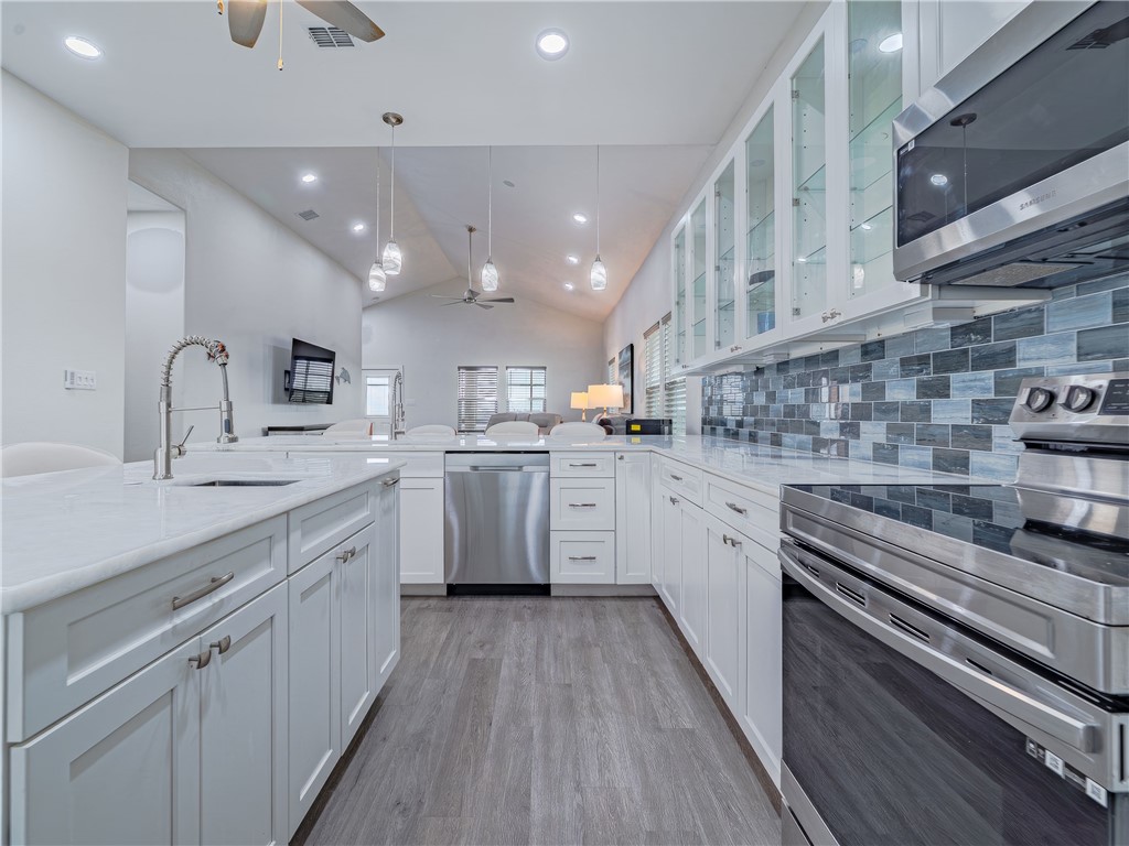 11 & 12 Bayview Loop Rockport TX 78382