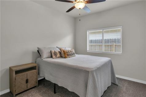 1033 Ocean Breeze Portland TX 78374