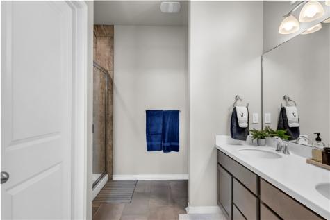 1033 Ocean Breeze Portland TX 78374