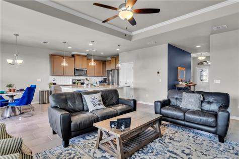 1033 Ocean Breeze Portland TX 78374