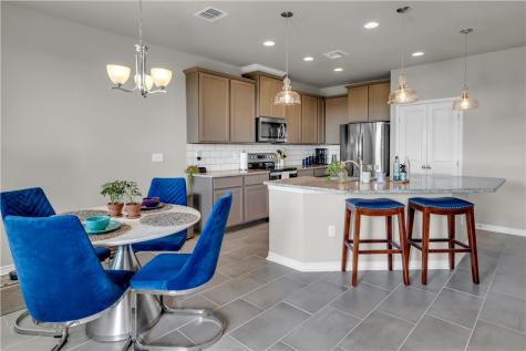 1033 Ocean Breeze Portland TX 78374