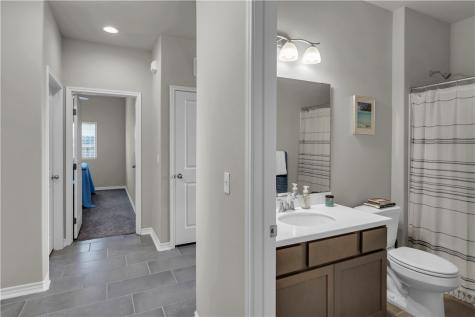 1033 Ocean Breeze Portland TX 78374