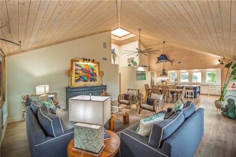541 Channel View Drive Port Aransas TX 78373