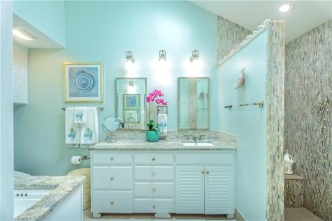 541 Channel View Drive Port Aransas TX 78373