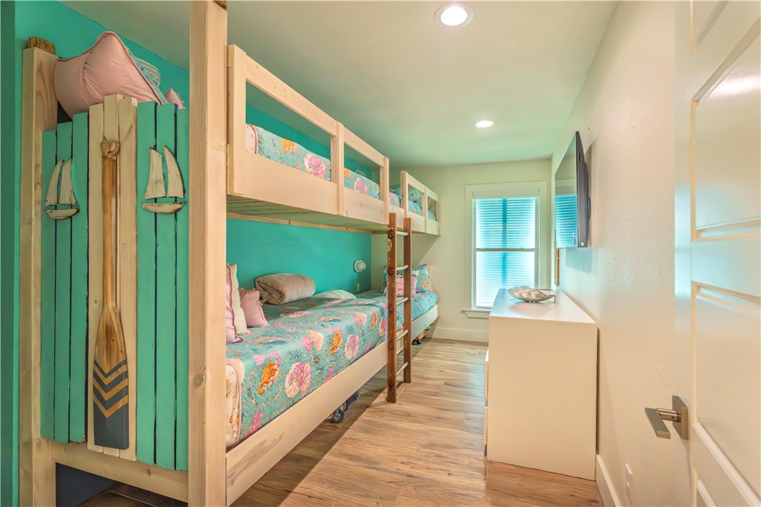 541 Channel View Drive Port Aransas TX 78373