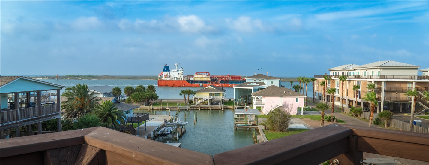 541 Channel View Drive Port Aransas TX 78373