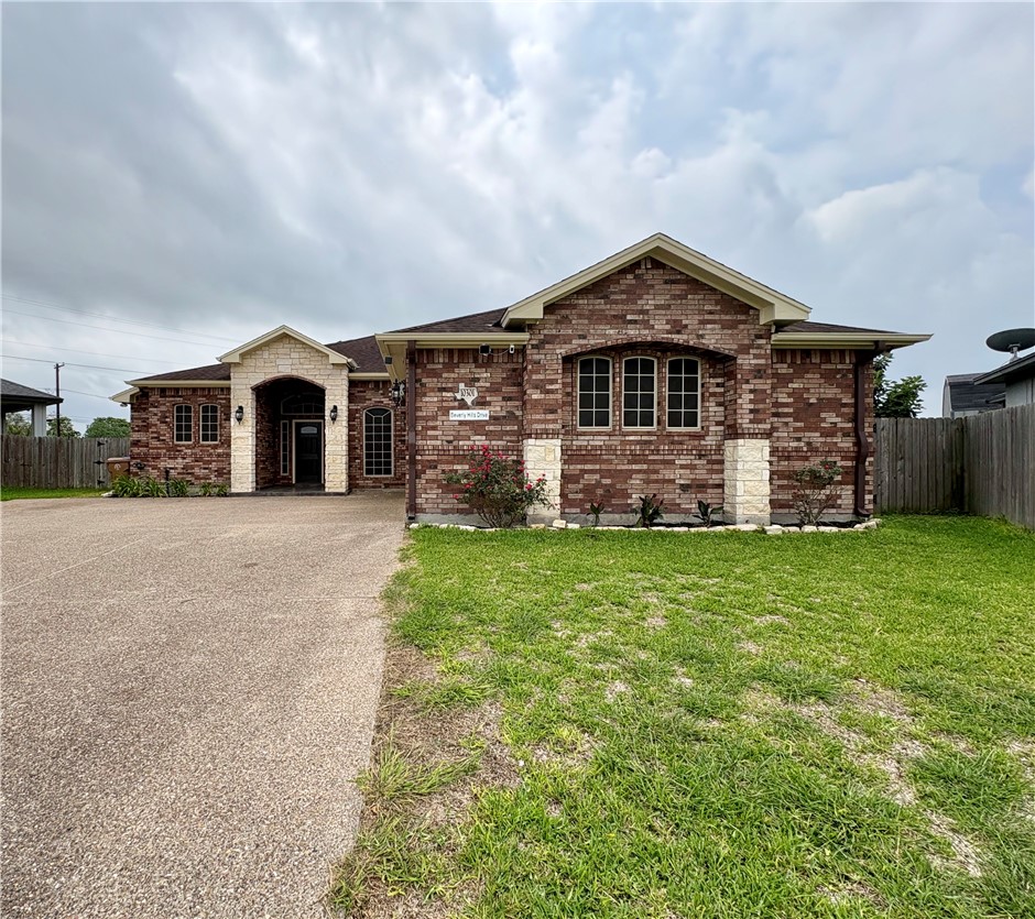 10301 Beverly Hills Drive Corpus Christi TX 78410