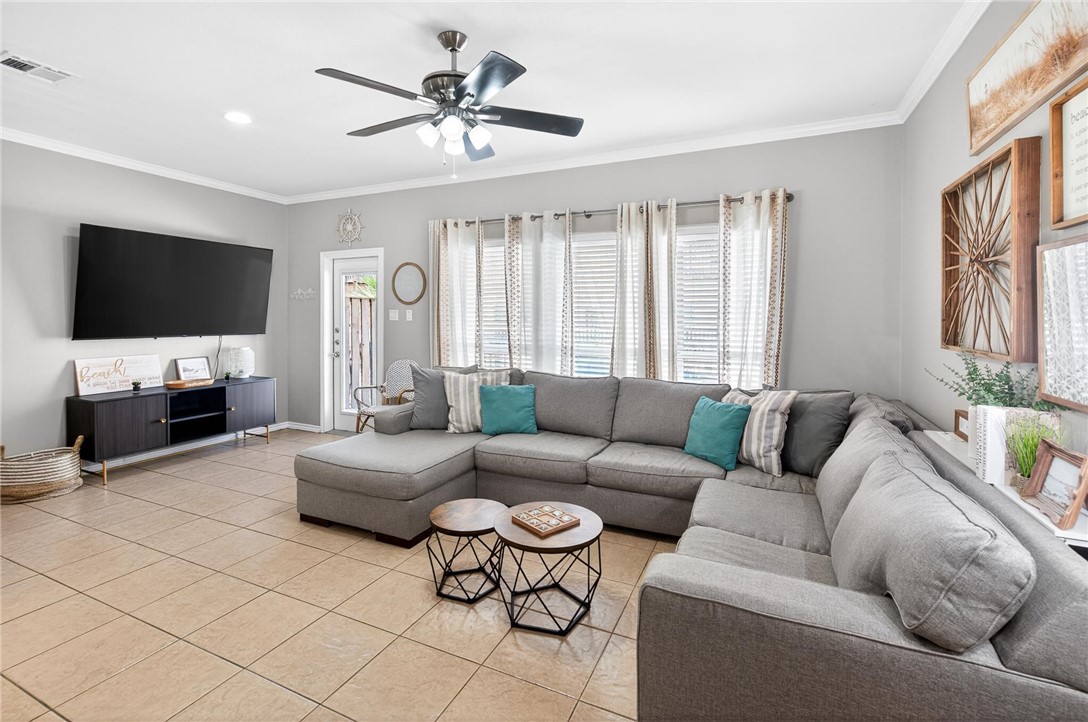 14878 Granada Drive 201 Corpus Christi TX 78418