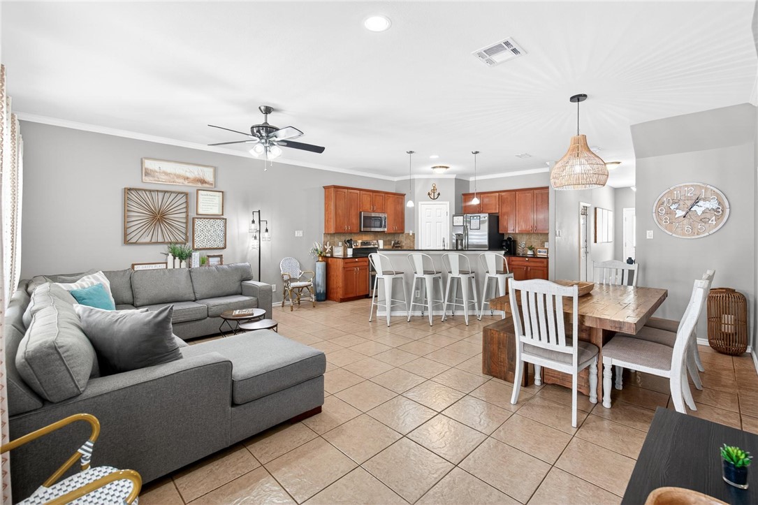 14878 Granada Drive 201 Corpus Christi TX 78418