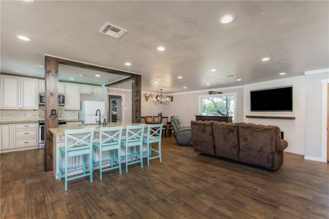3701 Waldron Corpus Christi TX 78418